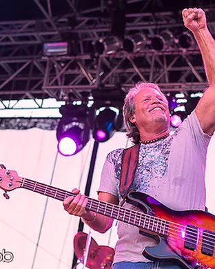 Live concert by Sawyer Brown & Lonestar